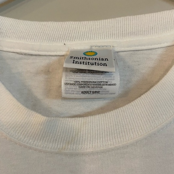 ‼️SOLD‼️Rosie the riveter Smithsonian edition tee - Picture 3 of 4